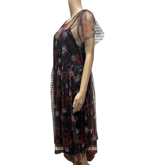 Torrid 2 Knee Dress Plus Size 2X Black Floral Mesh Skater Lace Hollyday Chrismas - Picture 9 of 14